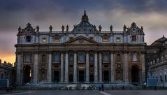 Petersdom im Abendlicht