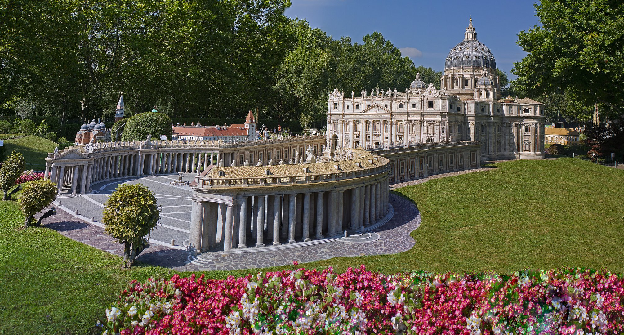 Petersdom im Minimundus in Klagenfurt