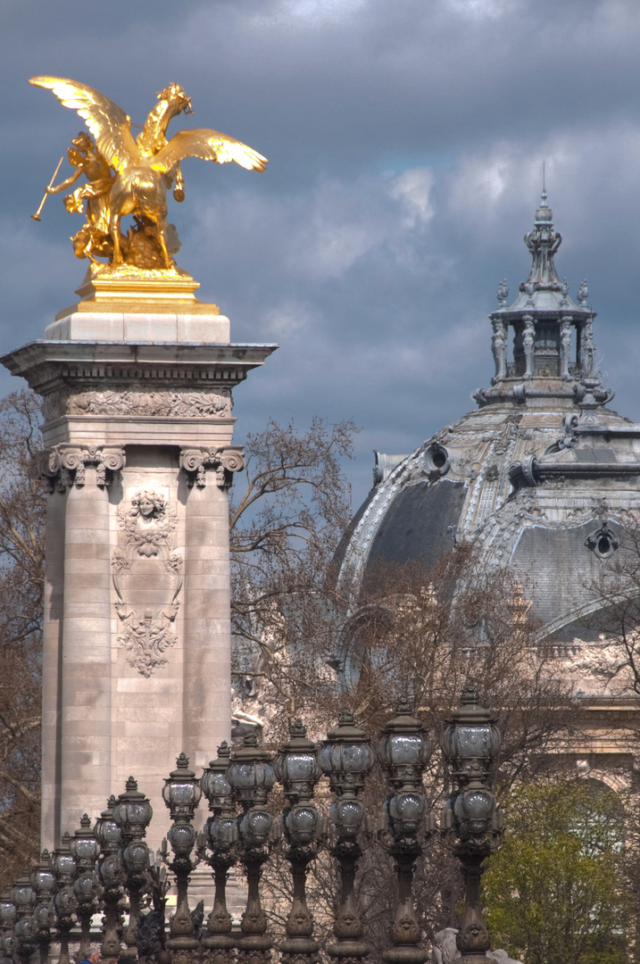 Petit Palais und Pont Alexandre III