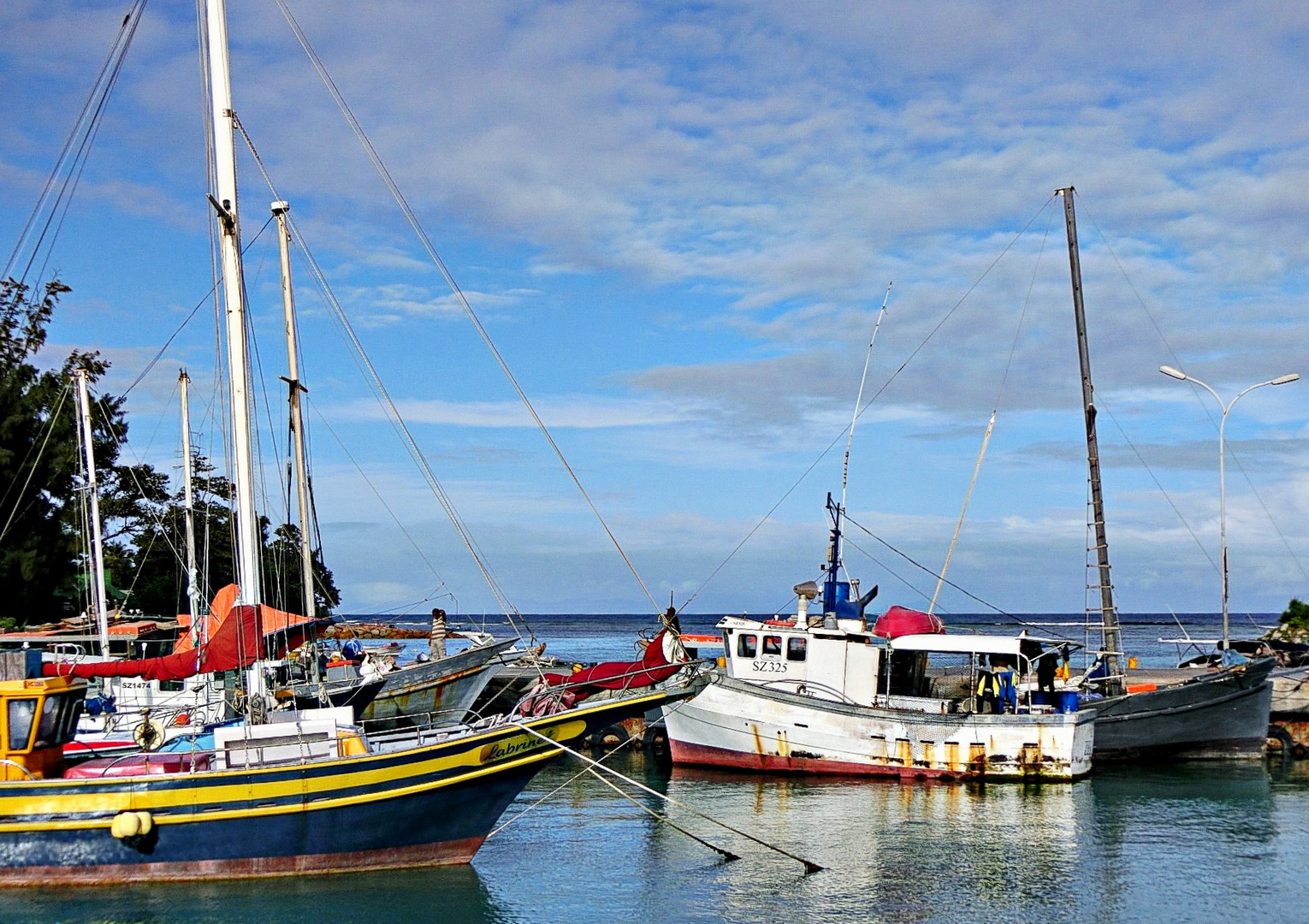 petit port coloré 