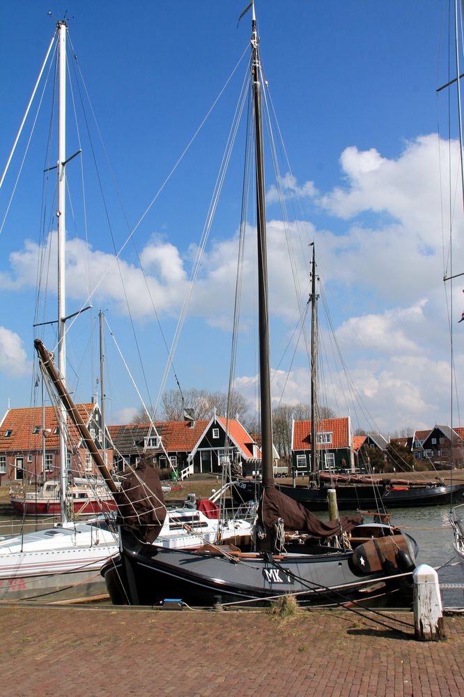 petit port de Marken