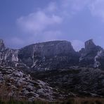 Petite brume sur les collines marseillaises