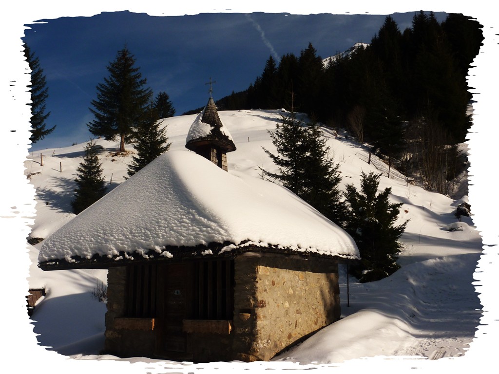 Petite chapelle de montagne