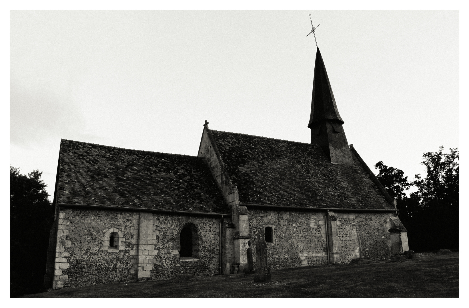 petite eglise en haute normandie