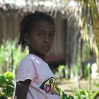 Petite fille innocente de Madagascar