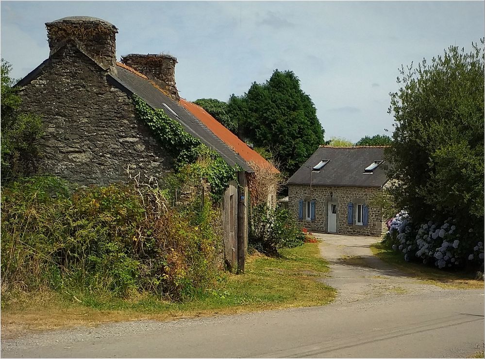 petite maison  bretonne