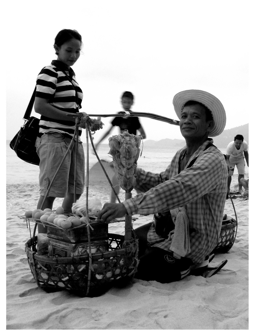 Petites friandises sur la plage de Chaweng (Koh Samui)