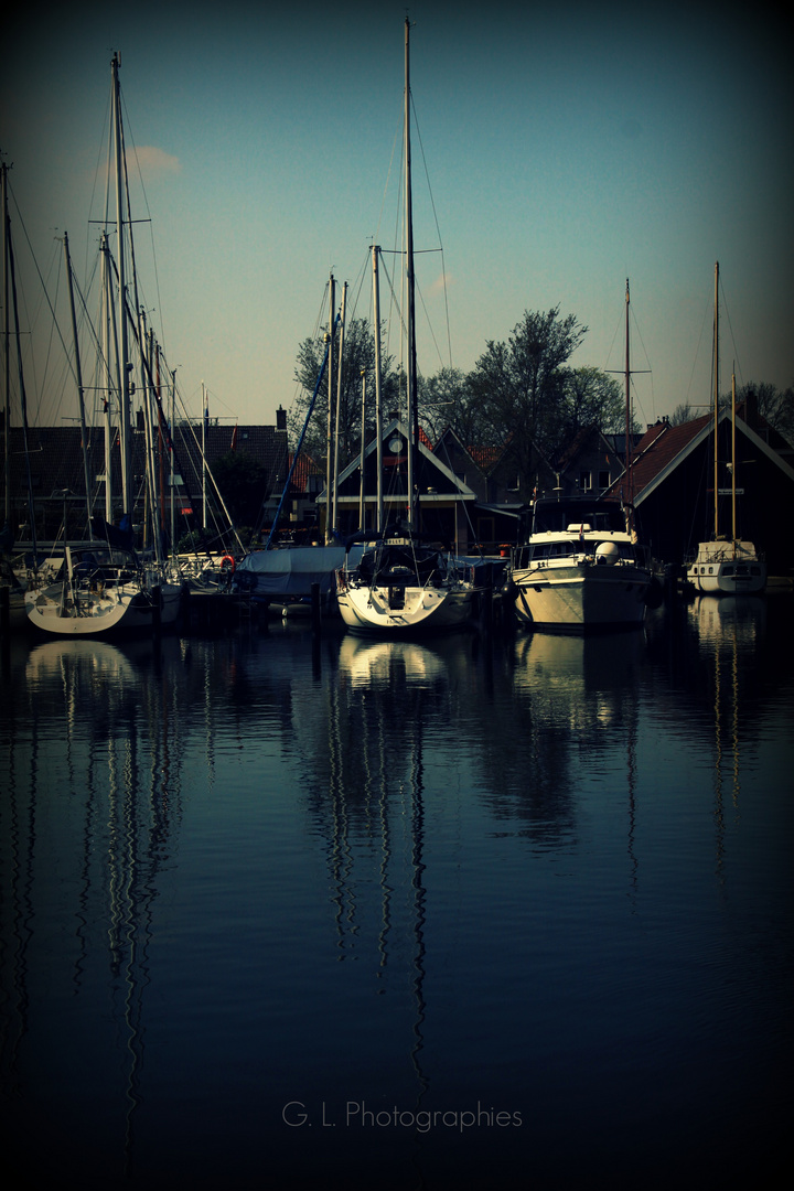 Petits bateaux sur l'eau