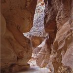 Petra  --  On avance dans le Siq…