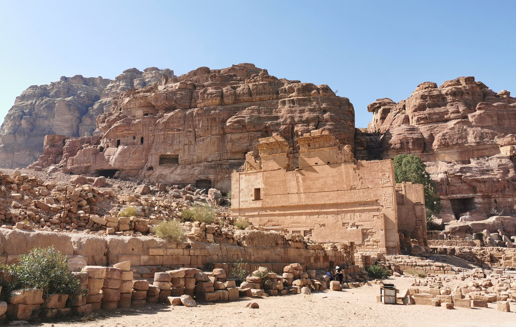 Petra - Qasr al Bint