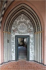 Petrikirche Wolgast - Portal in Südkapelle