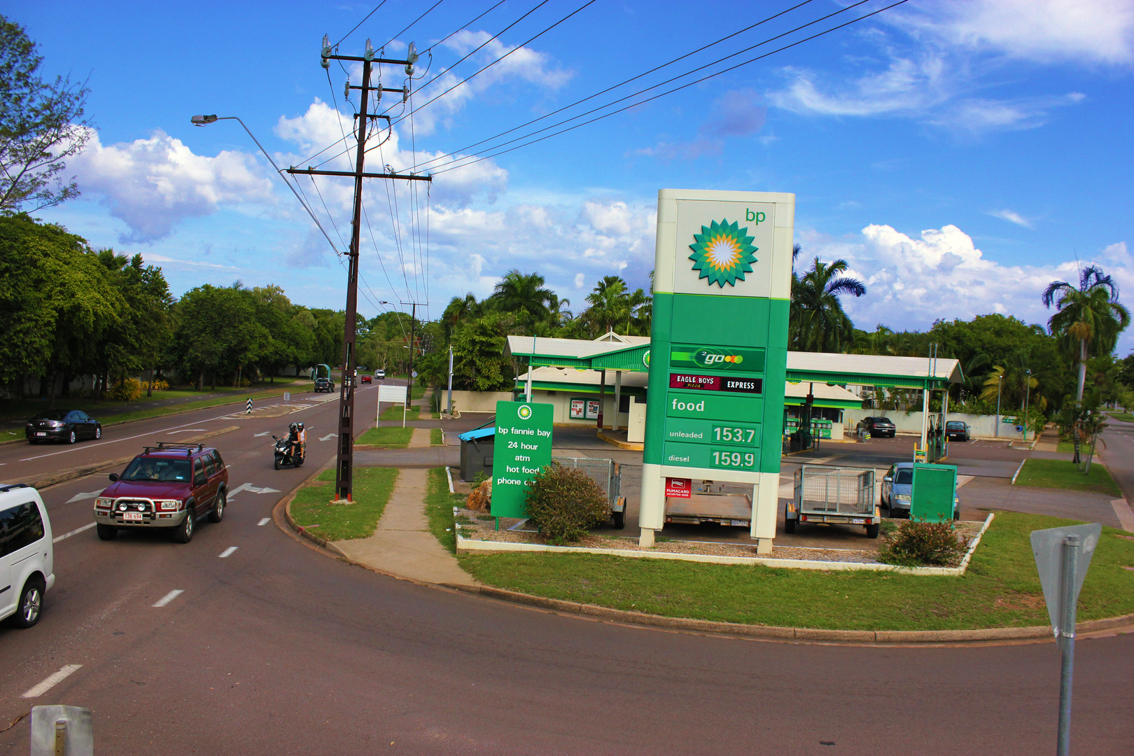 Petrol Station at the intersection Ross Smith Avenue / Dick Ward Drive, Fannie Bay.