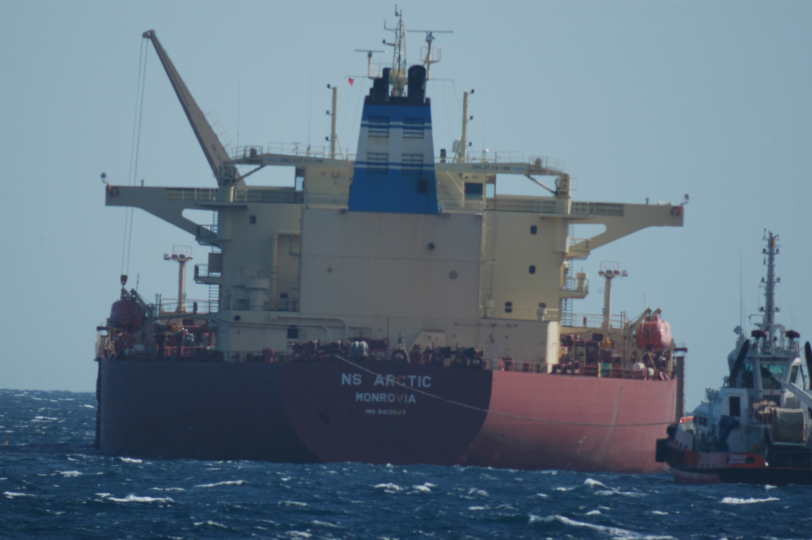 Petrolero en la boya de Tarragona