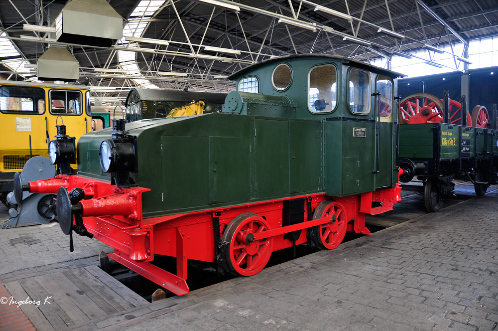 Petroleum-Lokomotive - Baujahr 1912 -