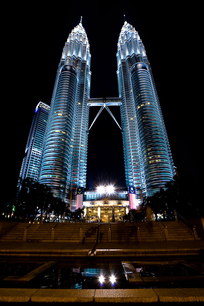 PETRONA TWIN TOWERS