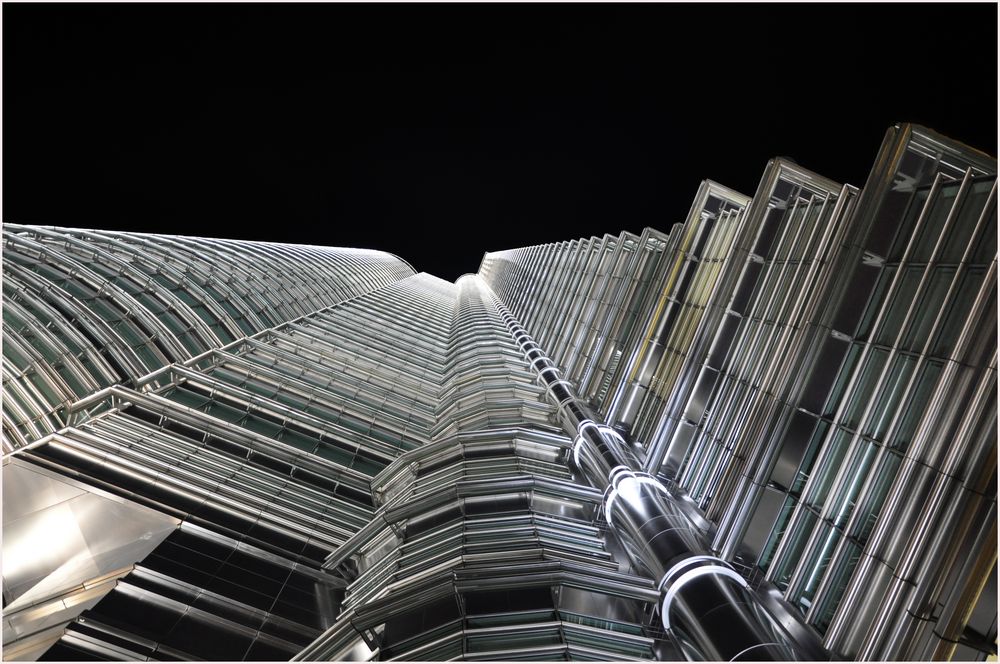 Petronas Tower in Kuala Lumpur 2