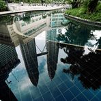 Petronas Towers - im Wasser