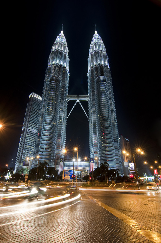 Petronas Towers - Kuala Lumpur