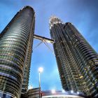 Petronas-Towers zur blauen Stunde