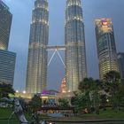 Petronas Towers zur "Grauen Stunde"