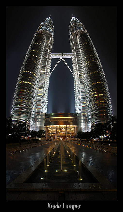  Petronas Twin Tower