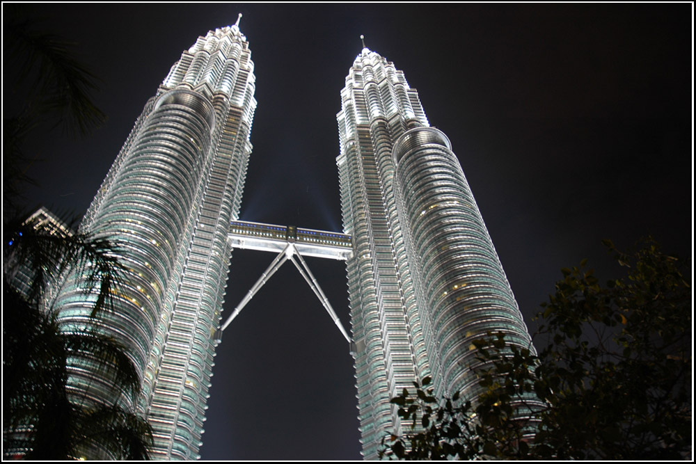 Petronas Twin Tower bei Nacht