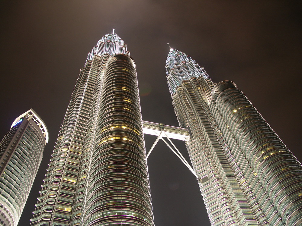 Petronas twin towers - by night