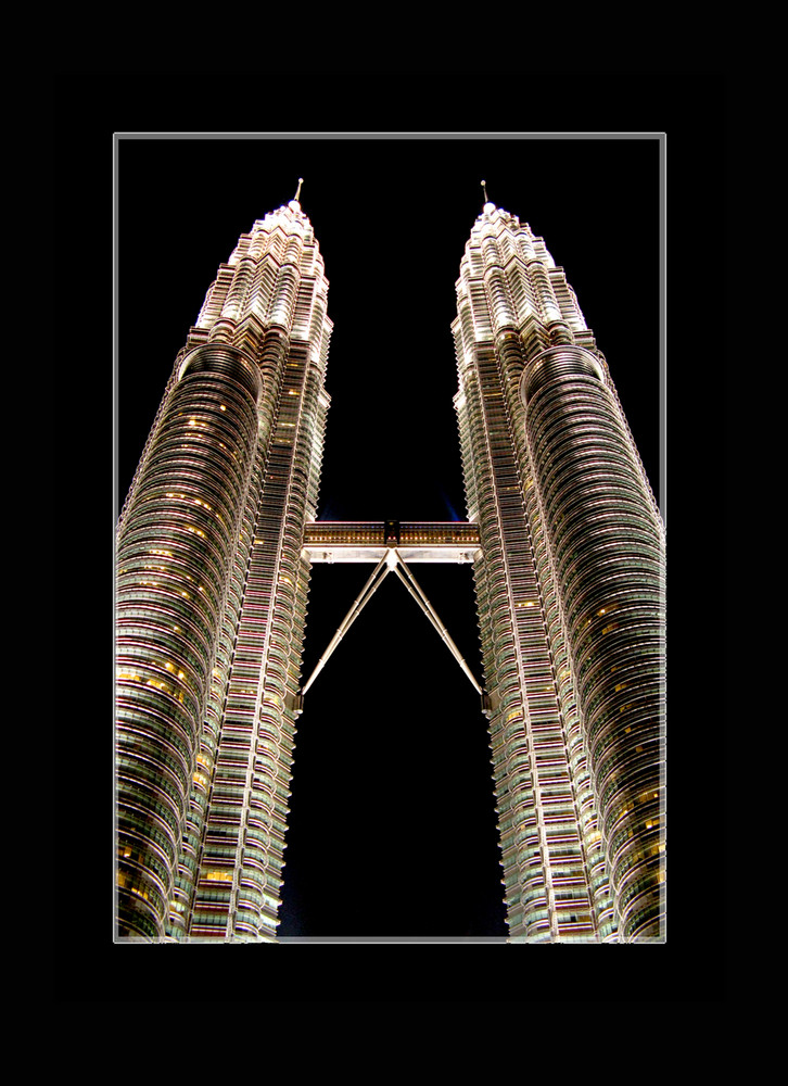 Petronas Twin Towers - Kuala Lumpur