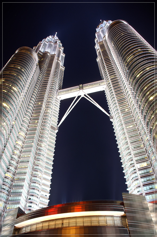 Petronas Twin Towers - Kuala Lumpur Malaysia