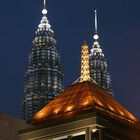 Petronas-TwinTowers bei Nacht