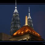 Petronas-TwinTowers zur blauen Stunde *Reload*