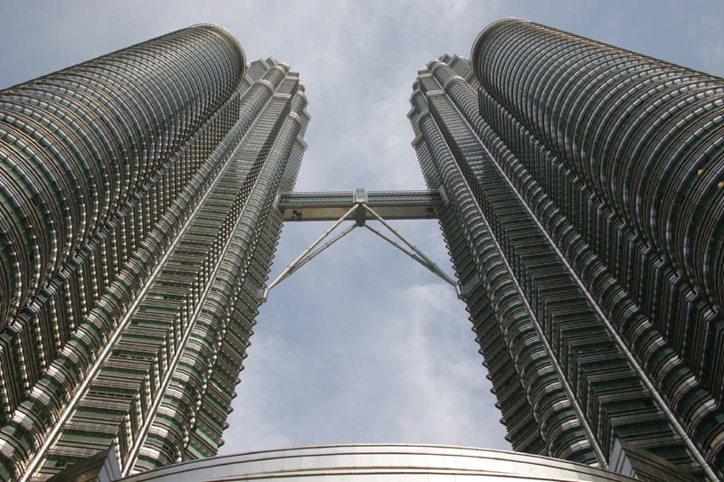 Petronas_Towers by Gerold Klotz-Engmann