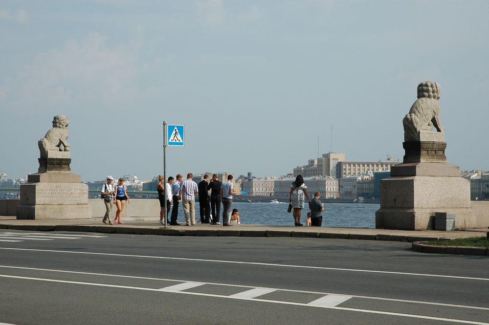 Petrovskaya embankment / Peterskovskaya Ufer