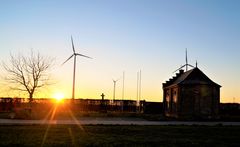 Petruskapelle Königshoven im Abendlicht