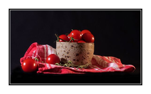 Peu de choses, mais bien rouges