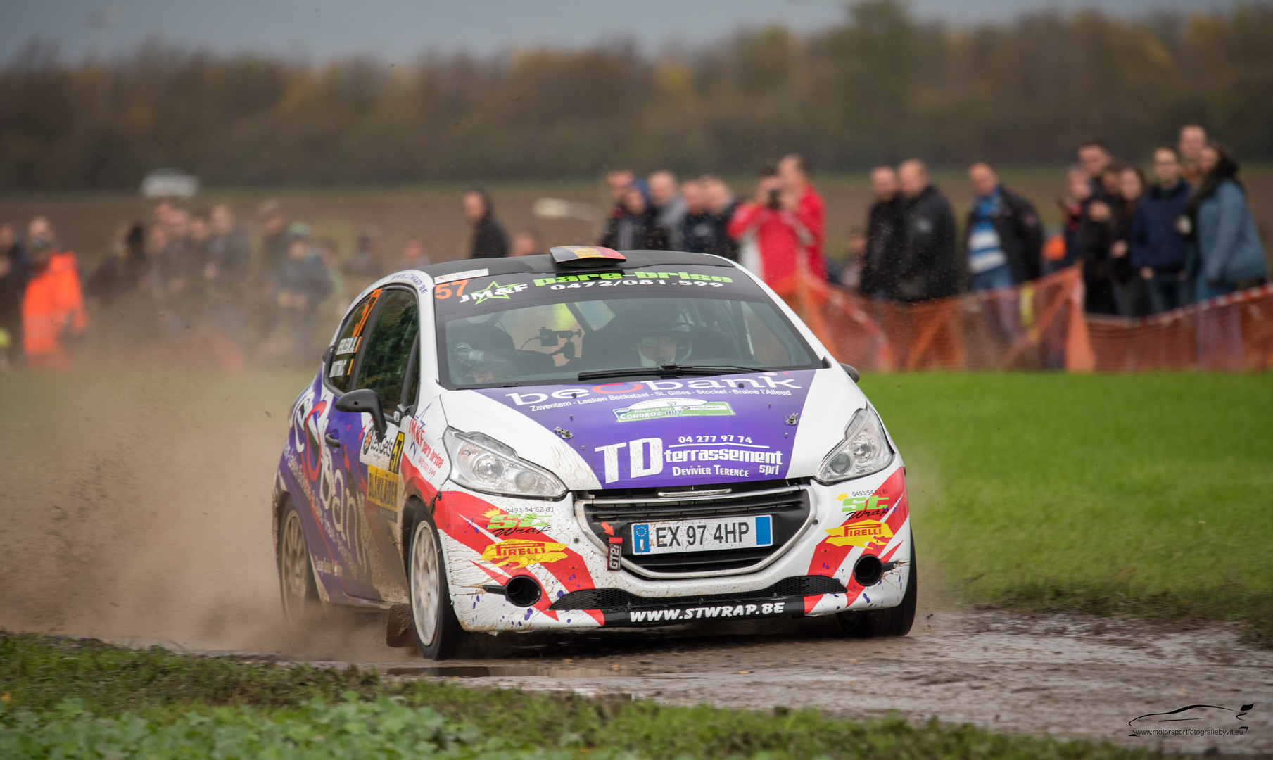 Peugeot 208 R2 