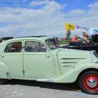 Peugeot 402 berline légère [1938].