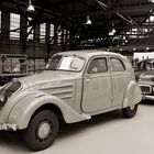 Peugeot 402