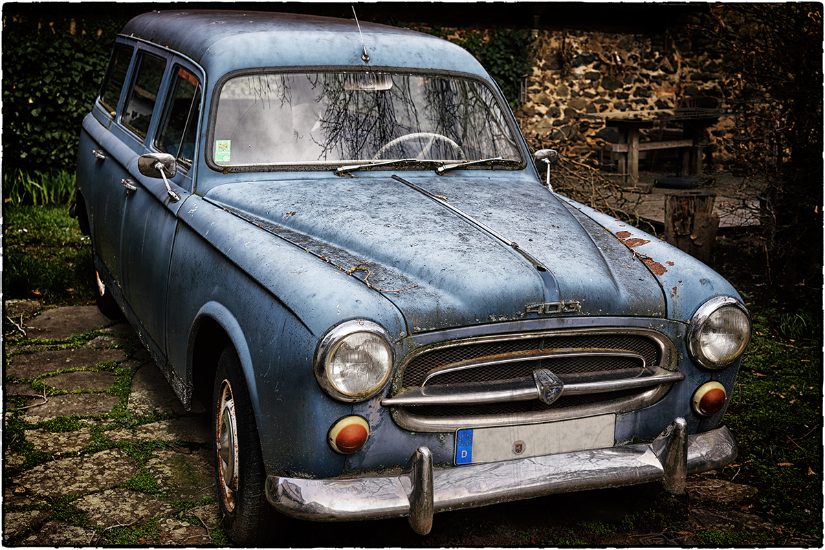 Peugeot 403