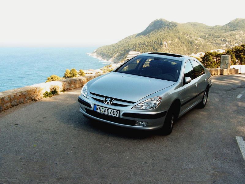 Peugeot 607 im Tramuntanagebirge