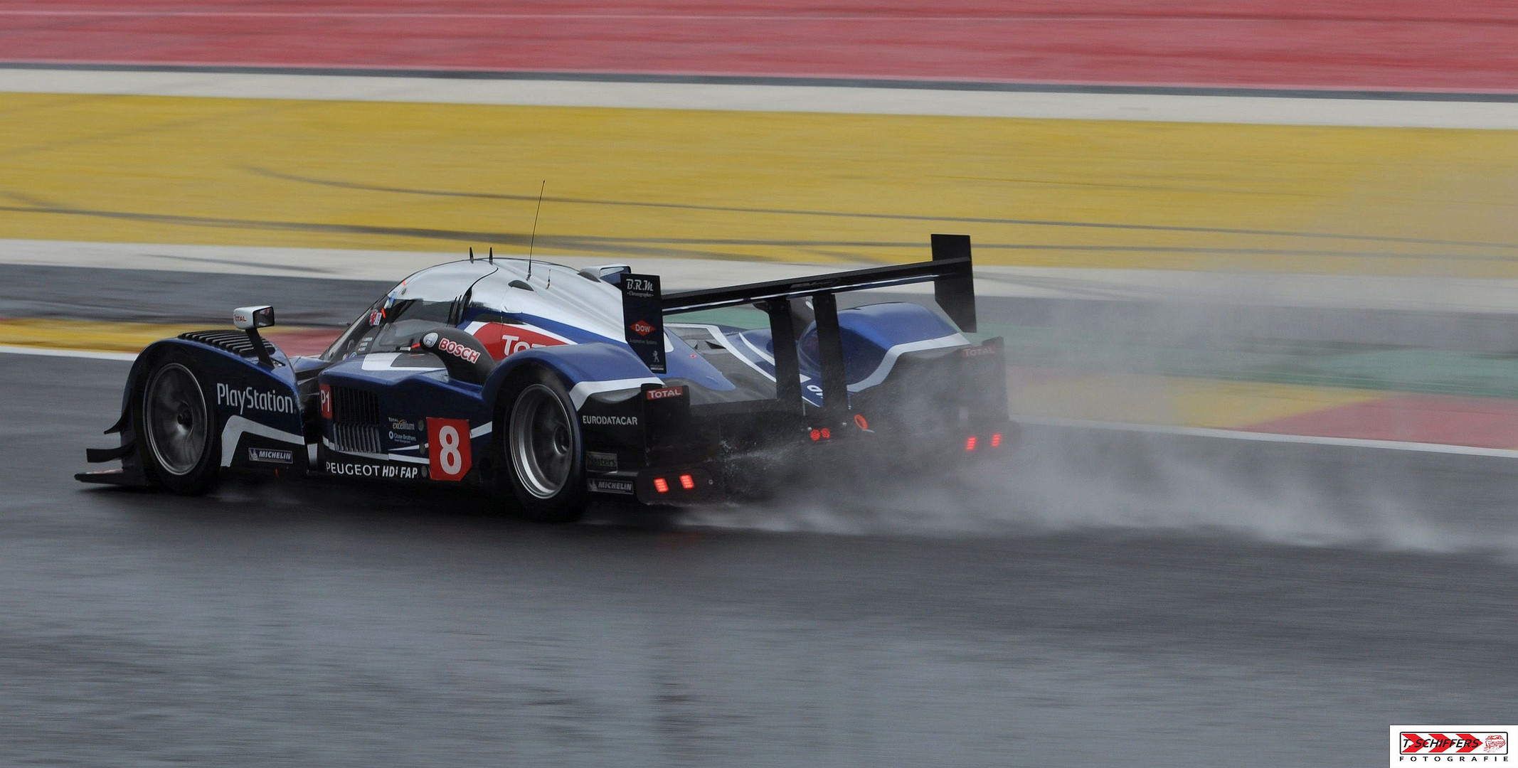 Peugeot 908 HDI FAP V12 Diesel LMP1