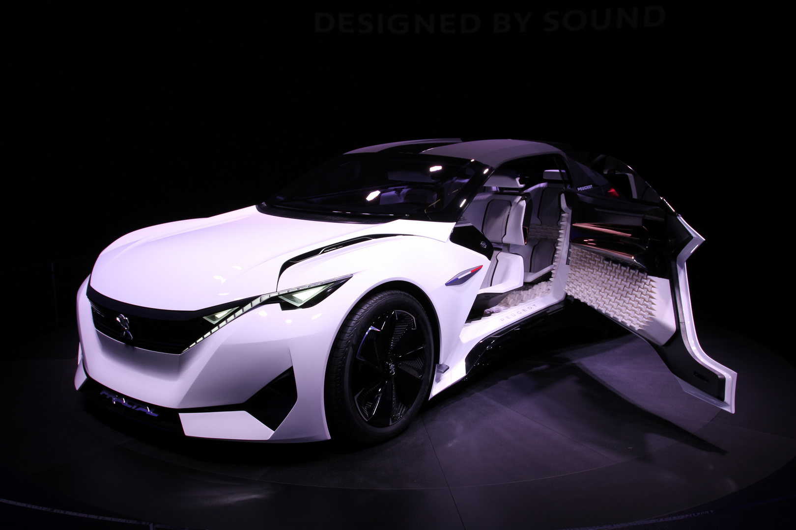 Peugeot Studie - IAA 2015