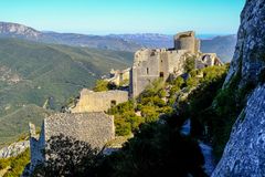 Peyrepertuse