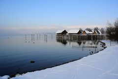 Pfahlbauten im Winter