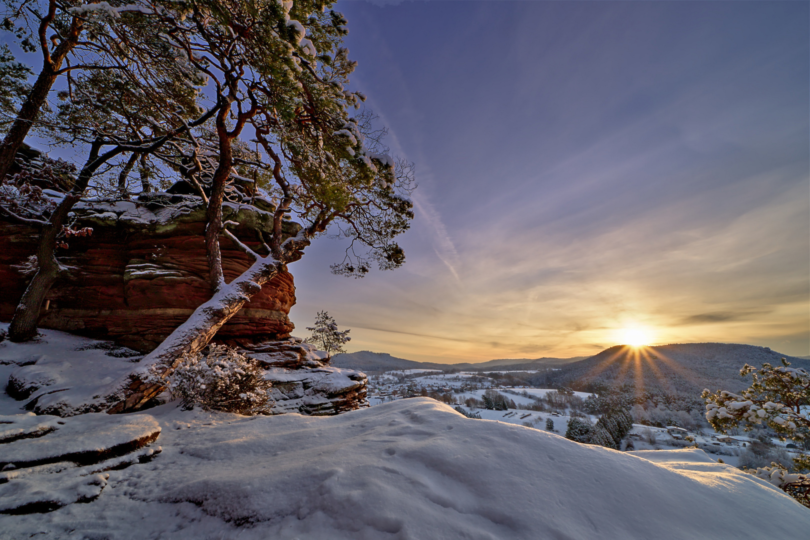 Pfalz - Winter, Schnee und ein Sonnenaufgang