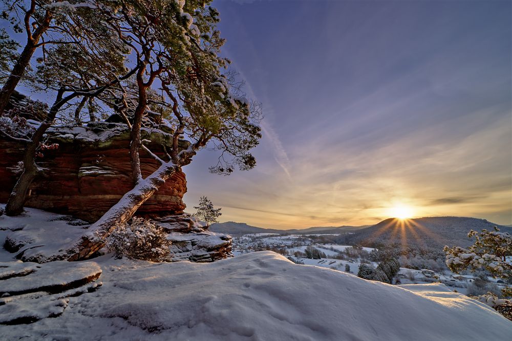 Pfalz - Winter, Schnee und ein Sonnenaufgang