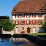 Pfarrhaus am Brunnen vor der Burg