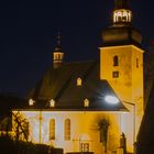Pfarrkirche Friesenhagen bei Nacht