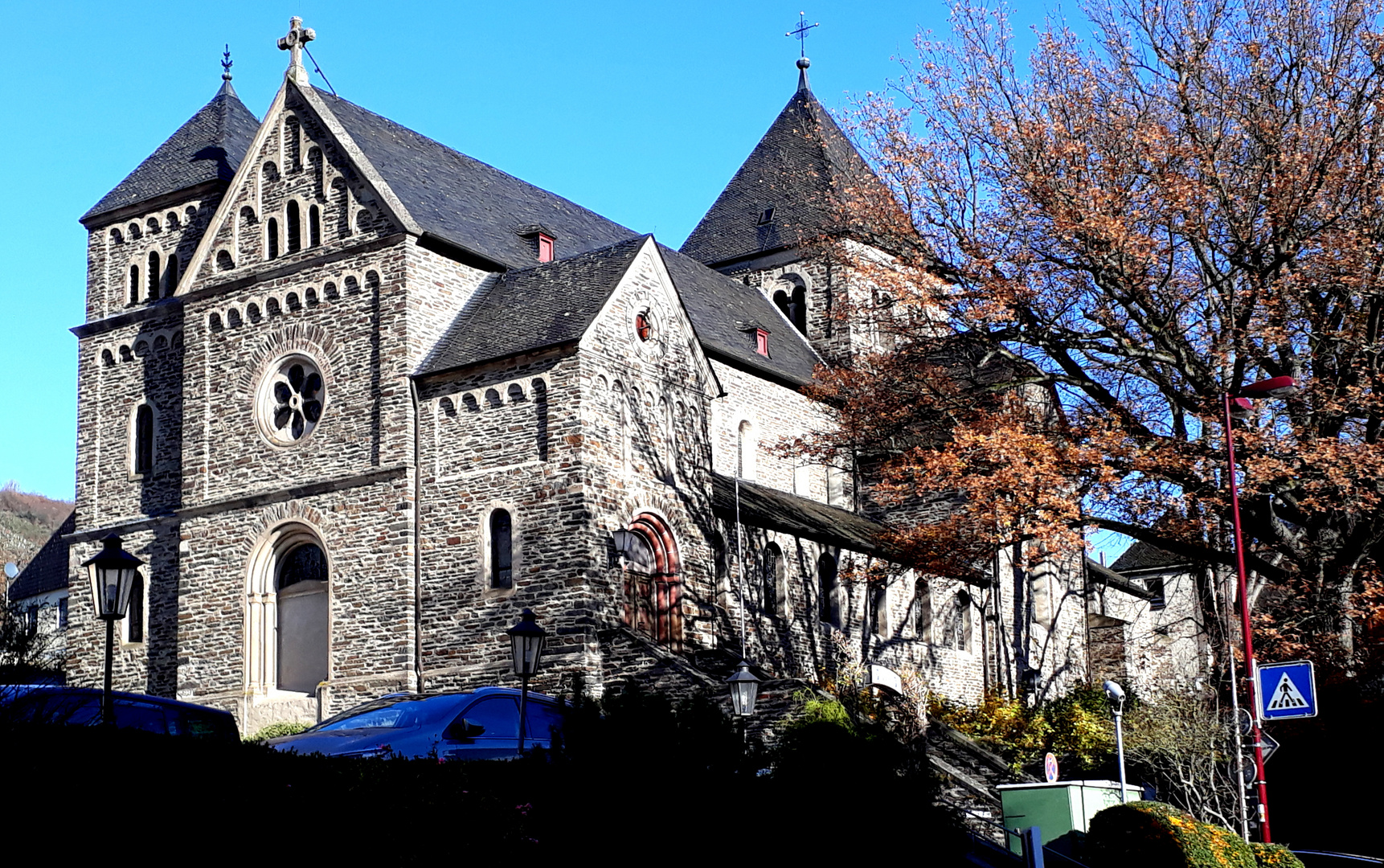 Pfarrkirche Maria Verkündigung in Altenahr