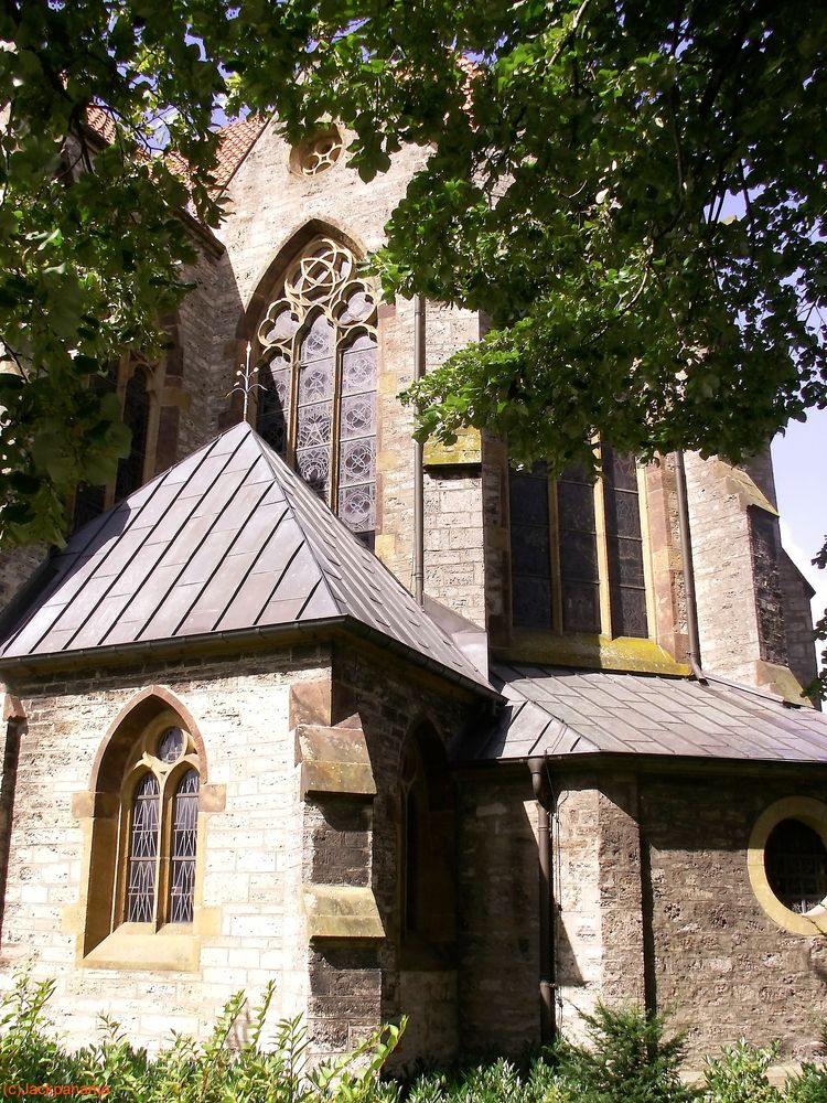 Pfarrkirche Mariae Geburt Bad Laer mit dem Wehrkirchturm